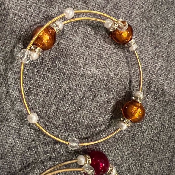 Red Envelope Muarno glass bead bracelet set. - Picture 6 of 7